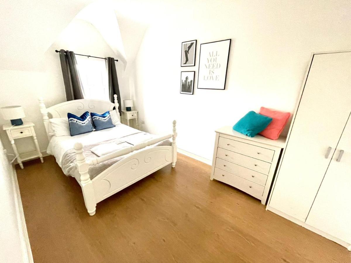 Koala & Tree - 2 Bedroom In City Centre - Short Lets & Serviced Accommodation Cambridge Екстер'єр фото