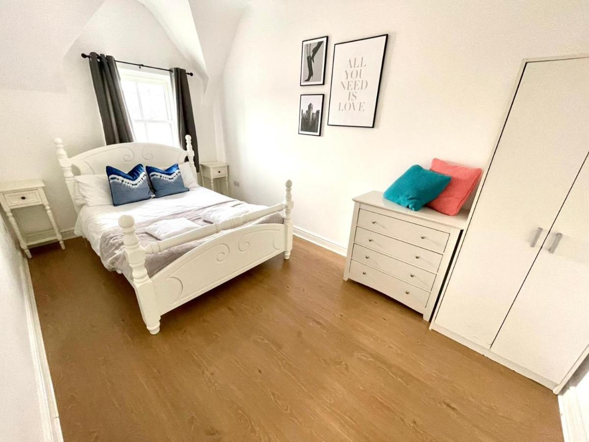 Koala & Tree - 2 Bedroom In City Centre - Short Lets & Serviced Accommodation Cambridge Екстер'єр фото