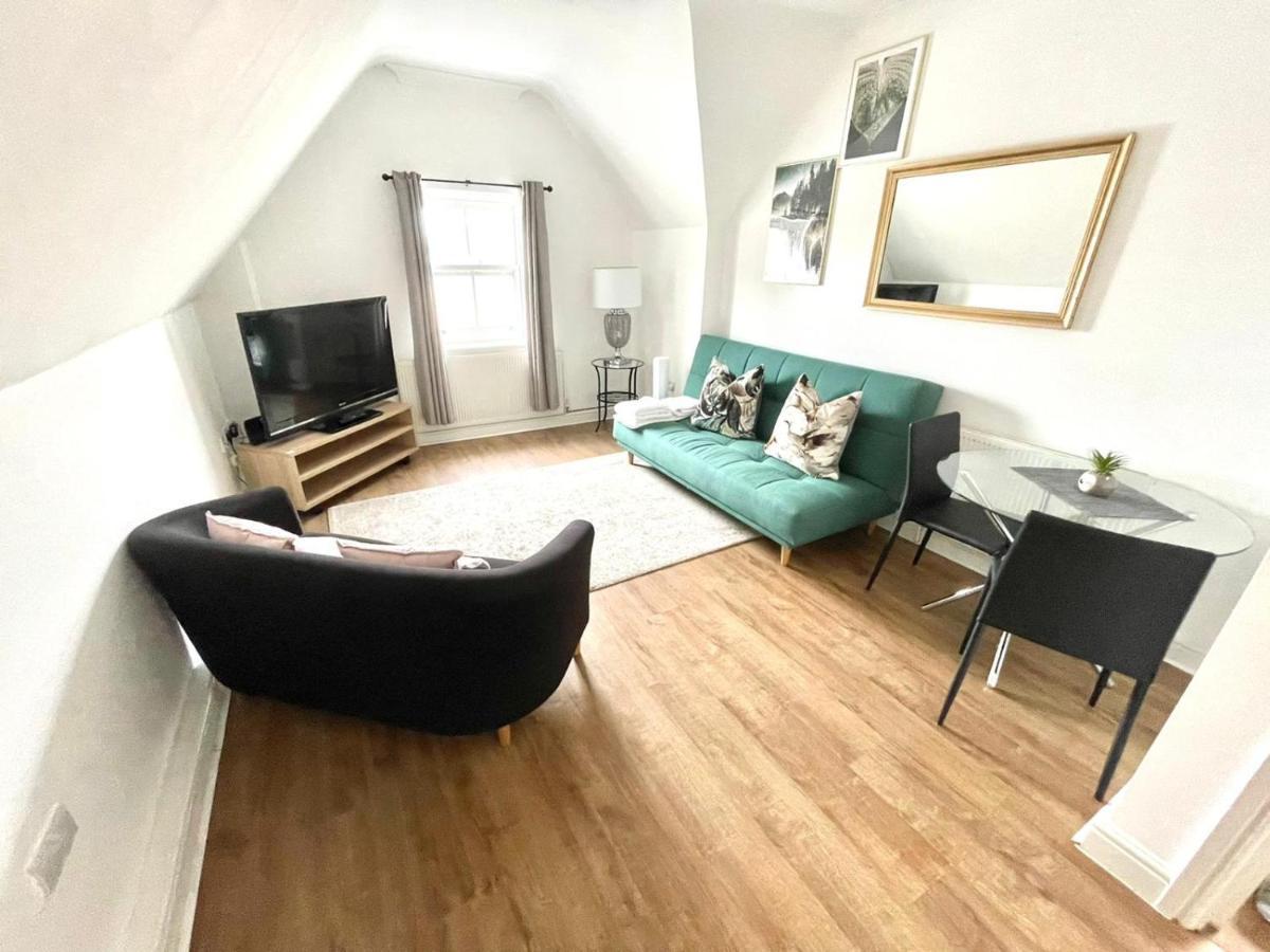 Koala & Tree - 2 Bedroom In City Centre - Short Lets & Serviced Accommodation Cambridge Екстер'єр фото